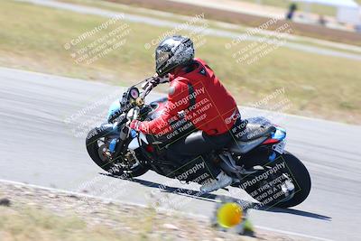 media/Apr-23-2023-TrackXperience (Sun) [[90816c9ee1]]/Level 2/session 2 turn 11/